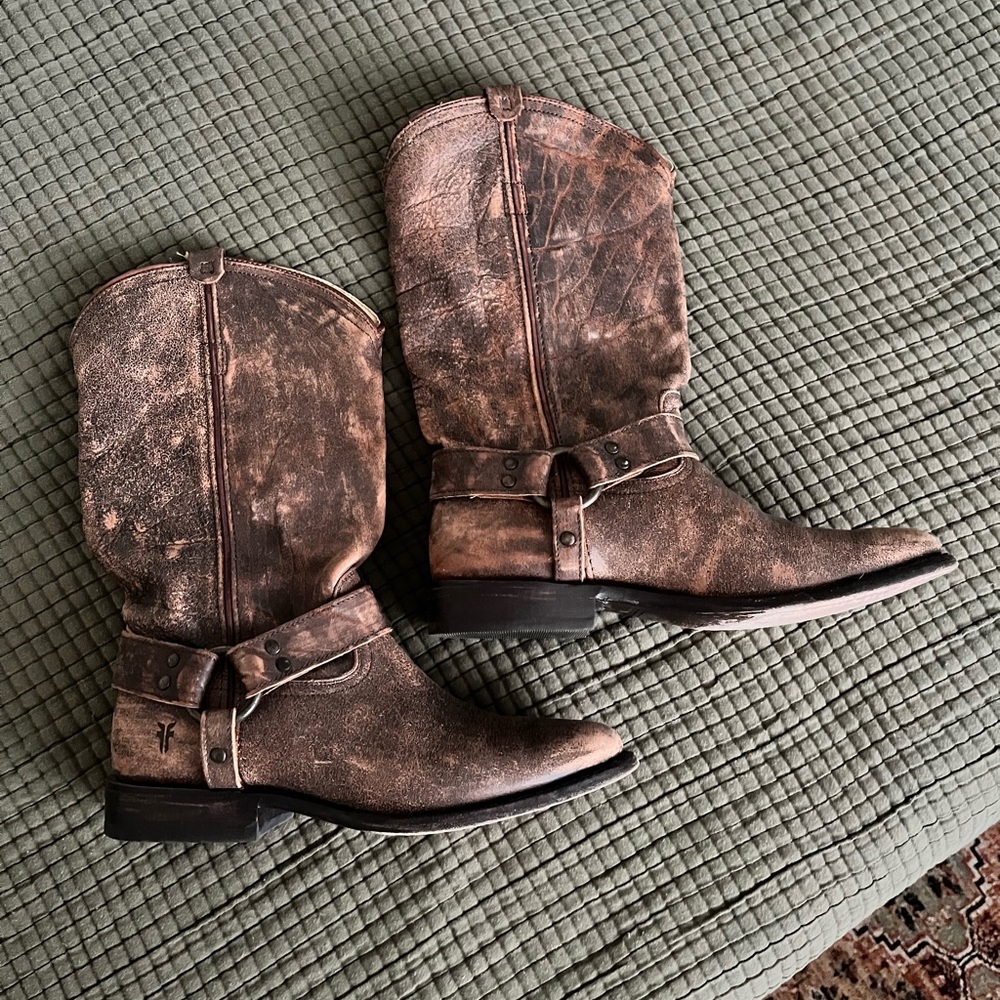Frye Leather Boots - size 8